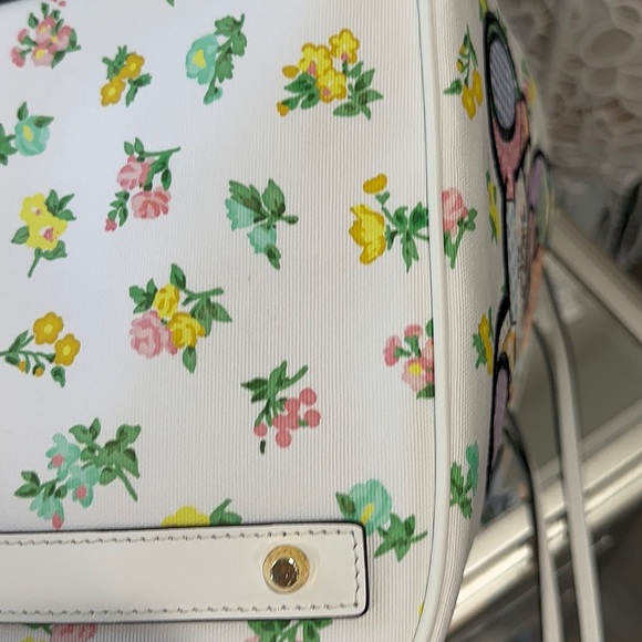 MOSCHINO 🧸
Teddy Bear Bucket Bag - Picture 10 of 15